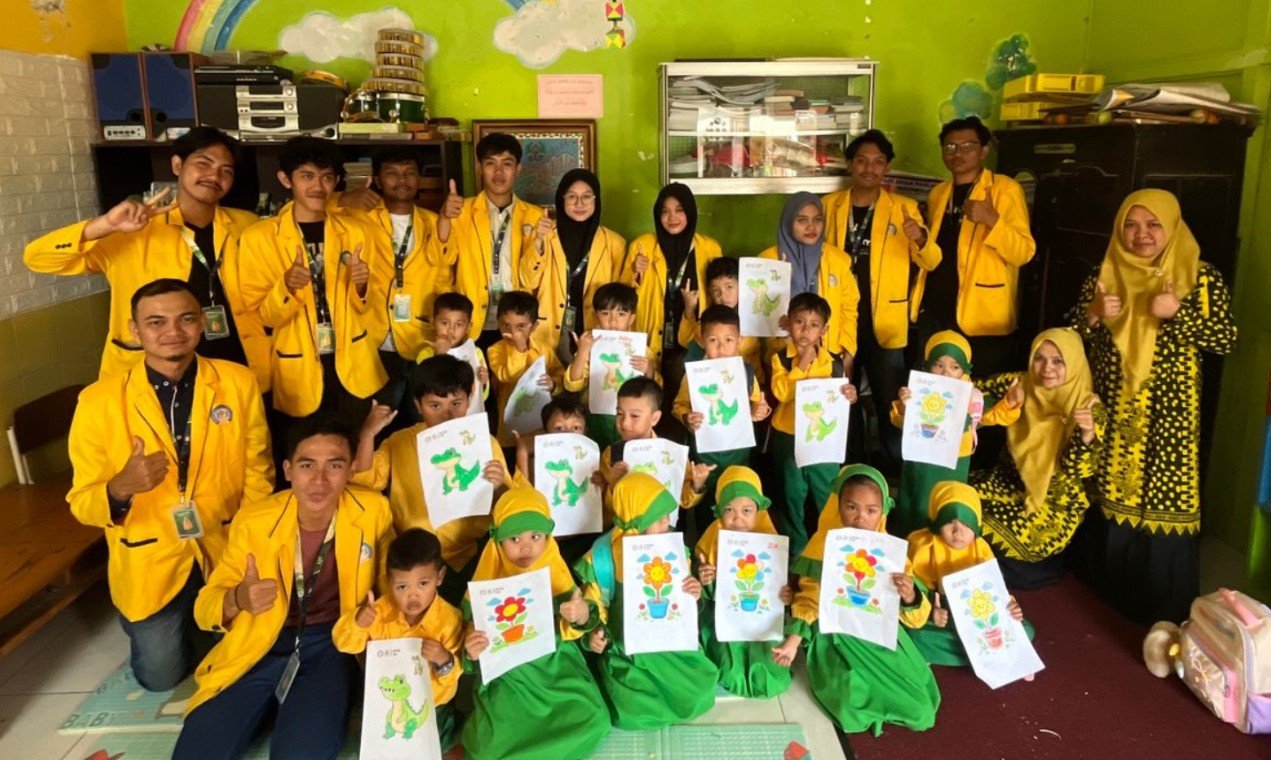 Mahasiswa KKN Kelompok 2 ITICM Hadirkan Suasana Belajar Interaktif Bersama Siswa TK Aisyiyah Bustanul Athfal Pacet Made